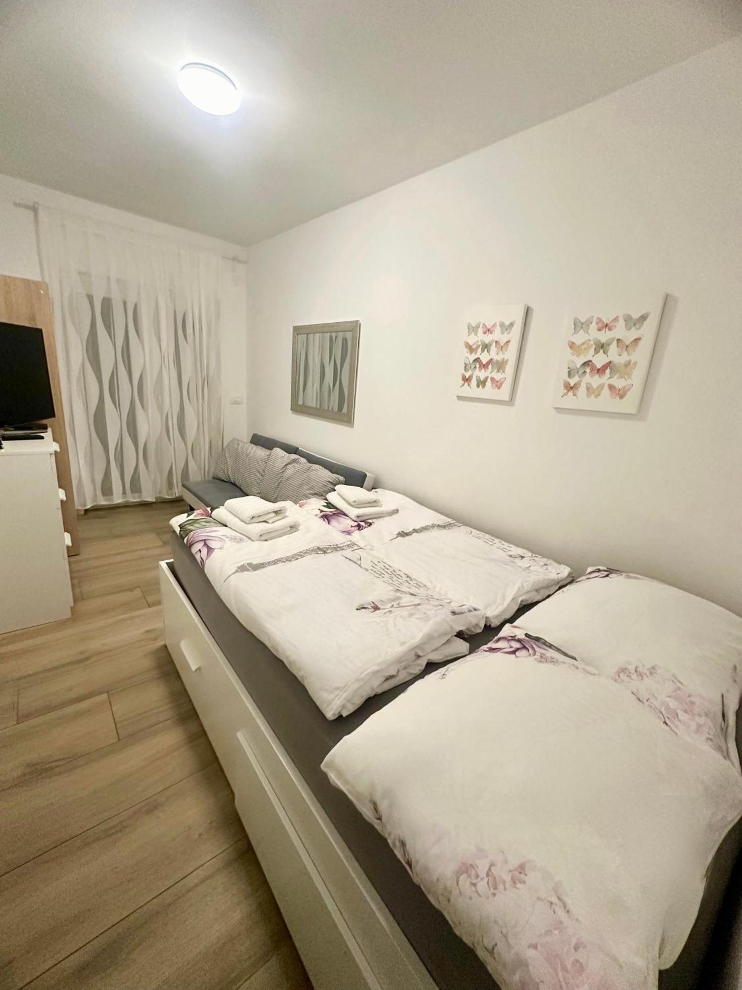 Nikola Apartmani Crikvenica Eksteriør billede